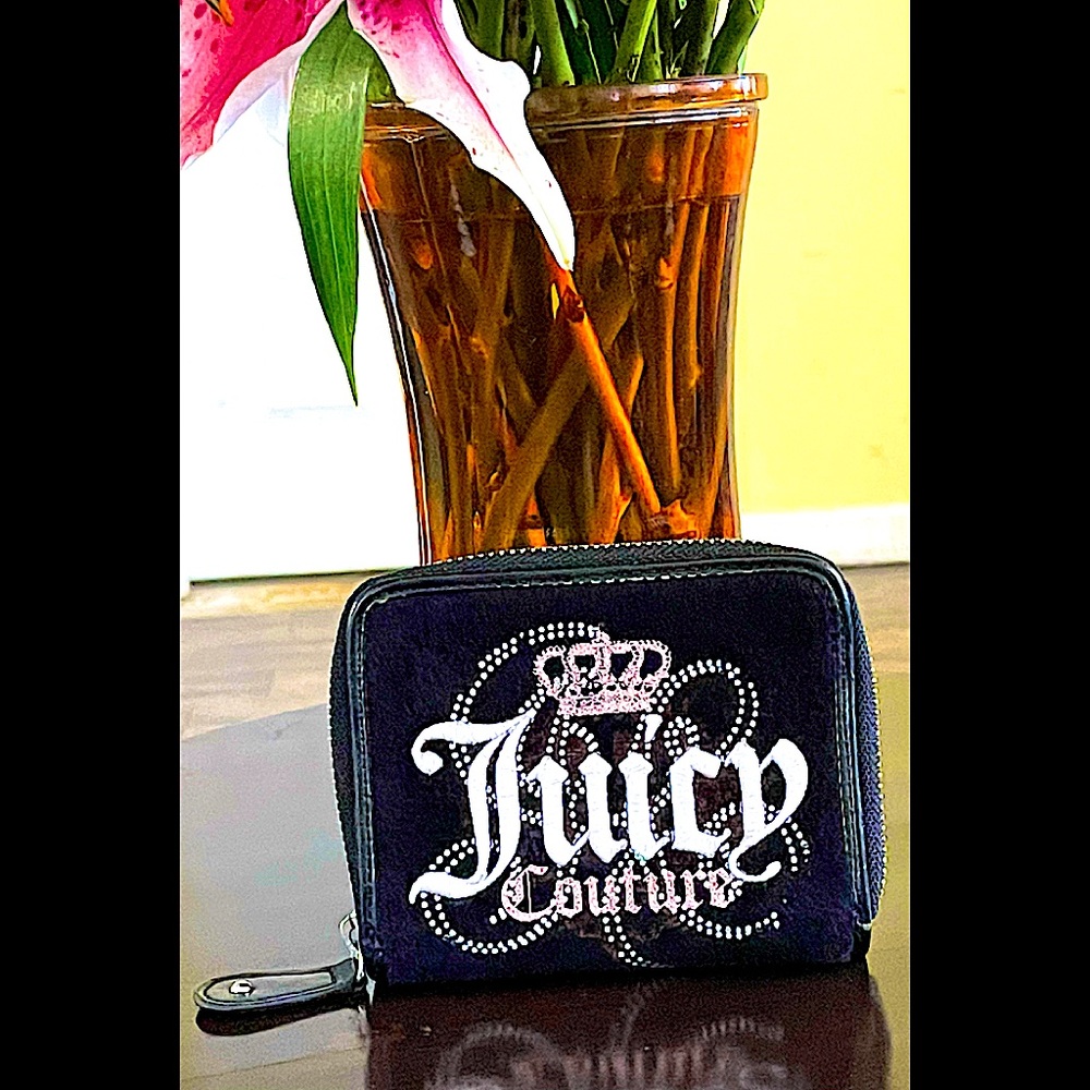 Juicy Couture Black, White, & Pink Wallet - Picture 2 of 7